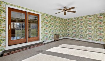 520 ERICKSON Ave, Hockessin, DE 19707