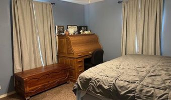 200 S Karner Ave, Altamont, KS 67330