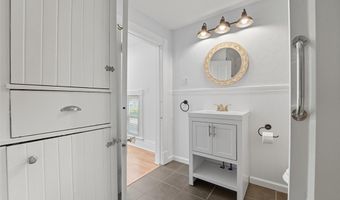 1627 W 6th St, Ashtabula, OH 44004