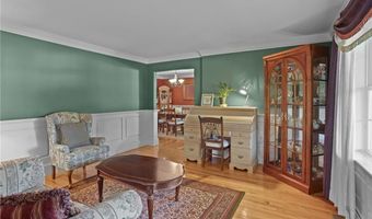 18 Quail Ridge Rd, Cranston, RI 02921