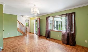 123 Rose Vidot Dr, Amsterdam, NY 12010