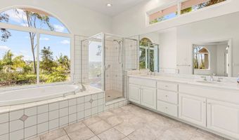 2475 Canyon Creek Rd, Escondido, CA 92025