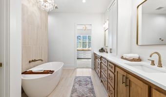5016 Westridge Cir, Benton, AR 72019