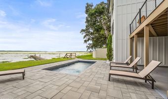 2102 Bay St, Beaufort, SC 29902