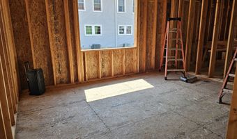 151 153 East Main St 11, Clinton, CT 06413