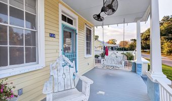 134 Keller St, Bay St. Louis, MS 39520