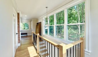 225 Hoyt St, Darien, CT 06820