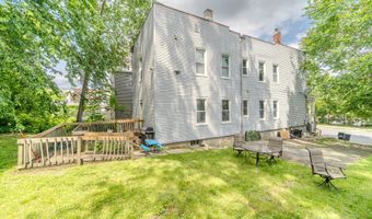 556 N Pearl St, Menands, NY 12204
