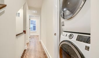 2603 LIGHT St, Baltimore, MD 21230