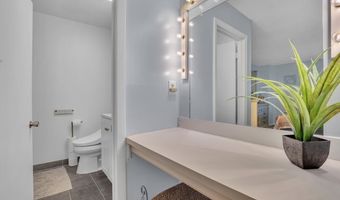 11 Watch Hill Cir 11, Cromwell, CT 06416