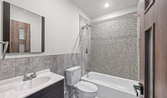 405 N SIMPSON St, Philadelphia, PA 19151
