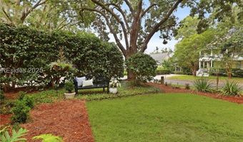 125 Bartram Dr, Beaufort, SC 29902
