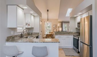 480 Glen Hollow Cir, Aurora, OH 44202
