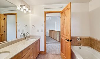 471 WORTON Ln, Auburn, WY 83111