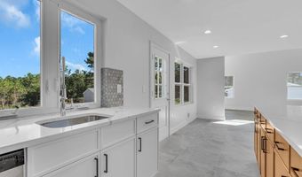 169 Grand Central Pkwy, Bayville, NJ 08721