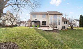 420 E FERNWOOD Ln, Appleton, WI 54913