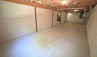 17 Winwood Dr, Barnstead, NH 03225
