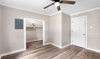 810 Sanders St, Athens, AL 35611