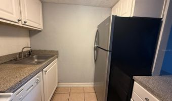 122 WATER FRONT Way 220, Altamonte Springs, FL 32701