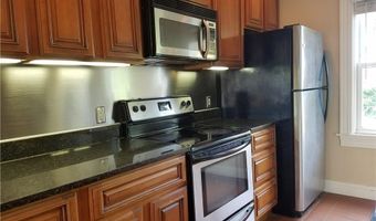 3 Bay View Ave 5, Bristol, RI 02809