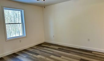 29 Village Cir, Augusta, ME 04330