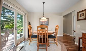16 Lakeridge Dr, Adrian, MI 49221