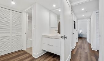 20515 E Country Club Dr 1848, Aventura, FL 33180