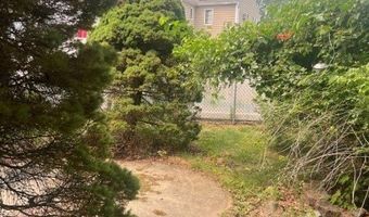 18 Shelley Ct, Bergenfield, NJ 07621