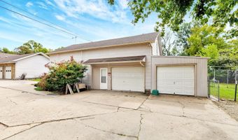 1707 Sunset Dr, Augusta, KS 67010