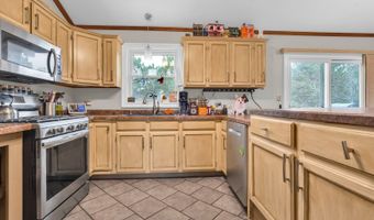 168 Tree Line Dr, Antioch, IL 60002