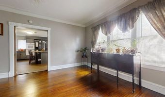 229 E Jefferson St, Arcola, IL 61910