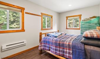 12820 Red Owl Trl, Bigfork, MT 59911