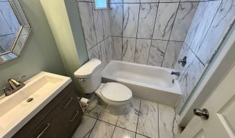 845 MERCER St, Philadelphia, PA 19125