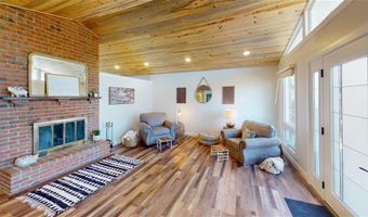 1226 Birch Ln, Cody, WY 82414