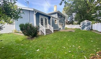 693 Edgewater Dr, Amherst, NY 14228