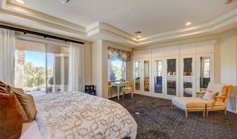 10266 Romantico Dr, Las Vegas, NV 89135