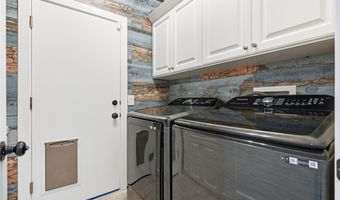 10820 Woodstream Ct, Las Vegas, NV 89135