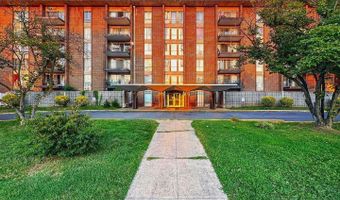 6011 EMERSON St 307, Bladensburg, MD 20710