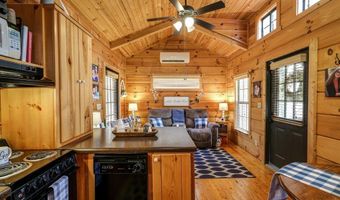 29 Breedlove Dr, Andrews, NC 28901