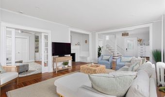46 Esplanade, Middletown, RI 02842