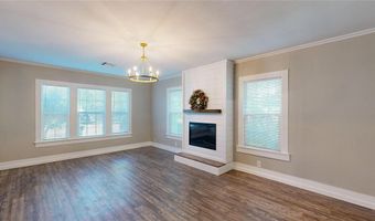 218 NW 5th Ave, Ardmore, OK 73401