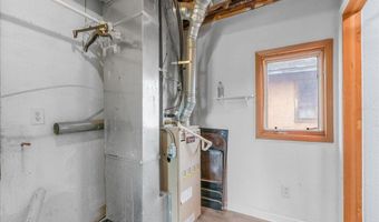 404 N Superior St, Albion, MI 49224