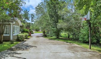2215 WALLINGTON Dr, Albany, GA 31707