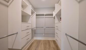 1036 Cummings St 1, Abingdon, VA 24211