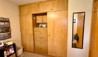 905 Clausen Ave, Albert Lea, MN 56007
