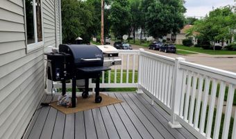 24 NE 8th Ave, Aberdeen, SD 57401