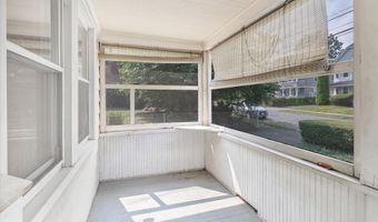 850 Brewster St, Bridgeport, CT 06605