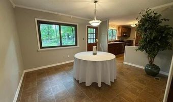 2985 Shade Tree Dr, Batesville, AR 72501