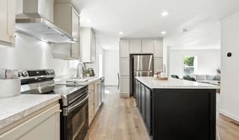 11657 GROUSE Ln, Aurora, OR 97002