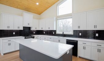 4 Romine Pl, Bella Vista, AR 72715